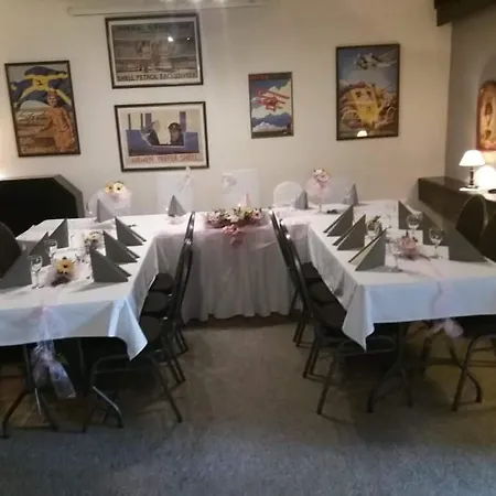 Penzion Restaurace-penzion U Pilota Kněževes